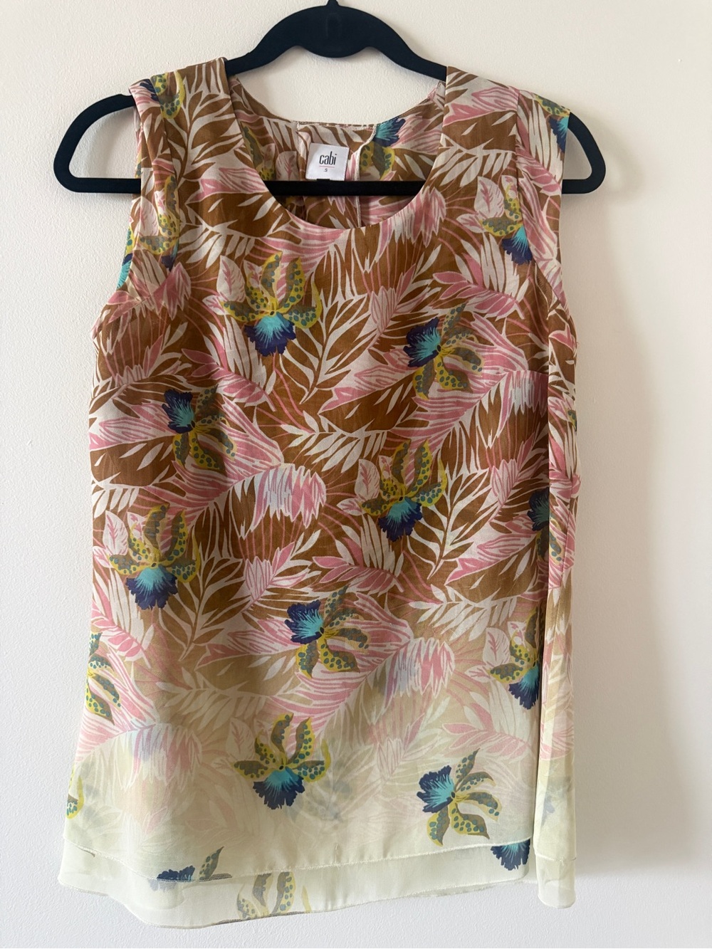 CAbi Floral Ombre Shell Top - Pink, Brown, Cream, Blue